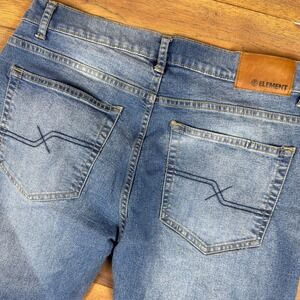 Element Mens Straight Leg Medium Wash Stretch Denim Jeans Blue Size 32x30 Y2K